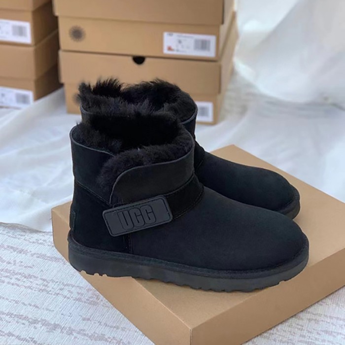 UGG CLASSIC MINI II - Black-6378996